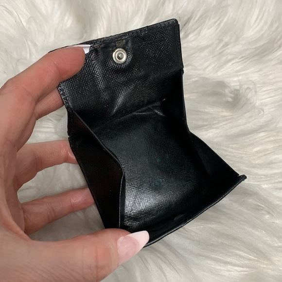 Authentic Prada vintage black leather coin pouch - Picture 9 of 17